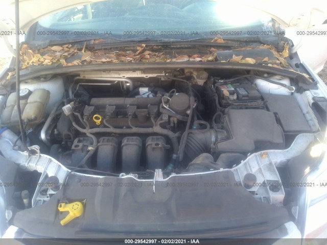 Photo 9 VIN: 1FAHP3F2XCL108580 - FORD FOCUS 