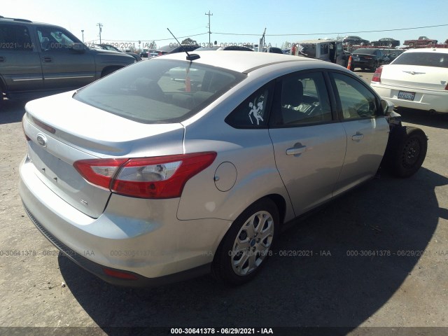 Photo 3 VIN: 1FAHP3F2XCL112094 - FORD FOCUS 