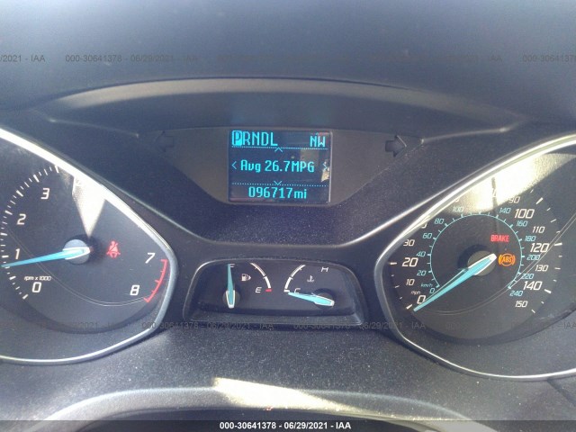 Photo 6 VIN: 1FAHP3F2XCL112094 - FORD FOCUS 