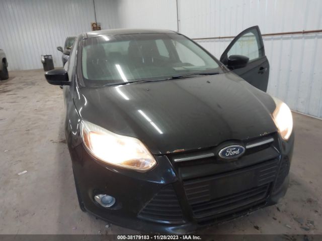 Photo 5 VIN: 1FAHP3F2XCL112242 - FORD FOCUS 