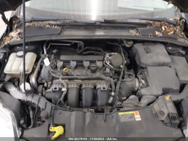 Photo 9 VIN: 1FAHP3F2XCL112242 - FORD FOCUS 