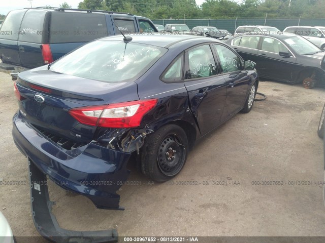 Photo 3 VIN: 1FAHP3F2XCL160890 - FORD FOCUS 