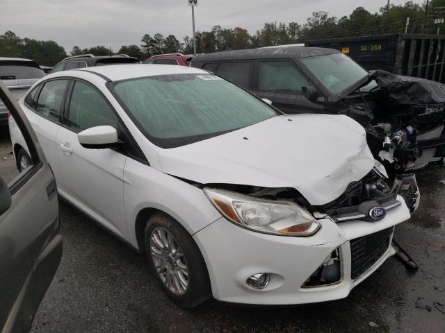 Photo 3 VIN: 1FAHP3F2XCL178435 - FORD FOCUS SE 