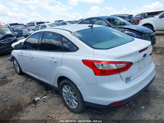 Photo 2 VIN: 1FAHP3F2XCL186115 - FORD FOCUS 