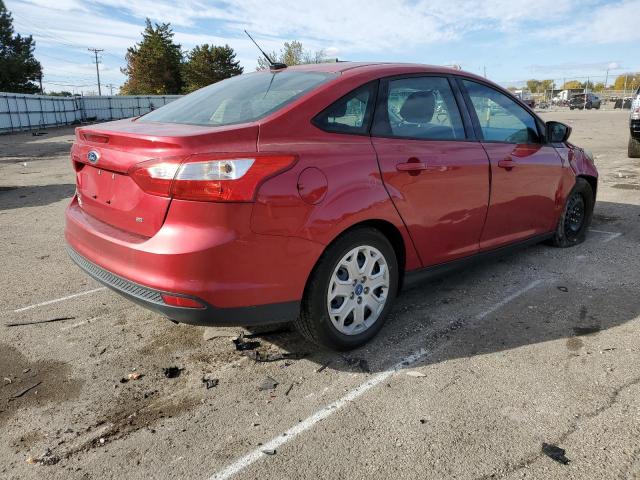 Photo 3 VIN: 1FAHP3F2XCL231649 - FORD FOCUS SE 