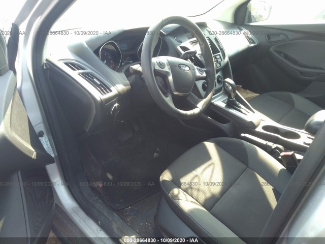 Photo 4 VIN: 1FAHP3F2XCL268524 - FORD FOCUS 