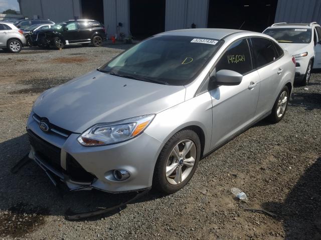 Photo 1 VIN: 1FAHP3F2XCL270807 - FORD FOCUS SE 