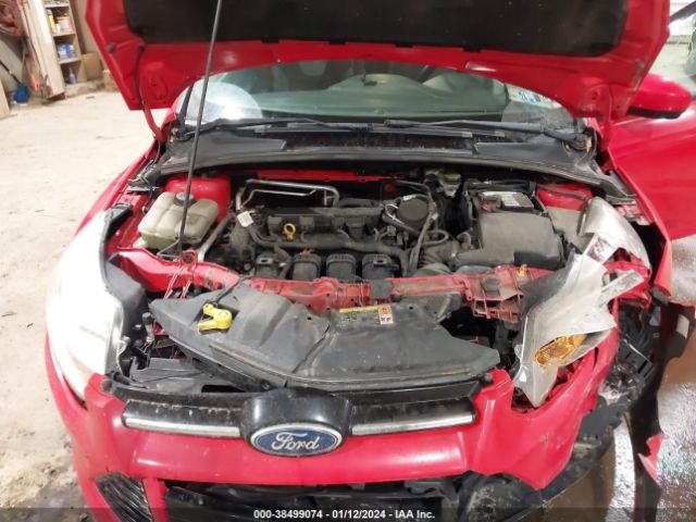 Photo 9 VIN: 1FAHP3F2XCL271620 - FORD FOCUS 