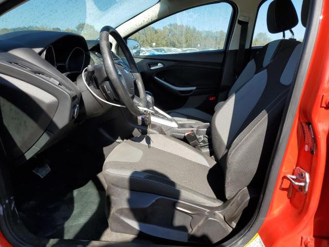 Photo 6 VIN: 1FAHP3F2XCL287591 - FORD FOCUS SE 