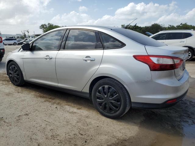 Photo 1 VIN: 1FAHP3F2XCL337650 - FORD FOCUS SE 