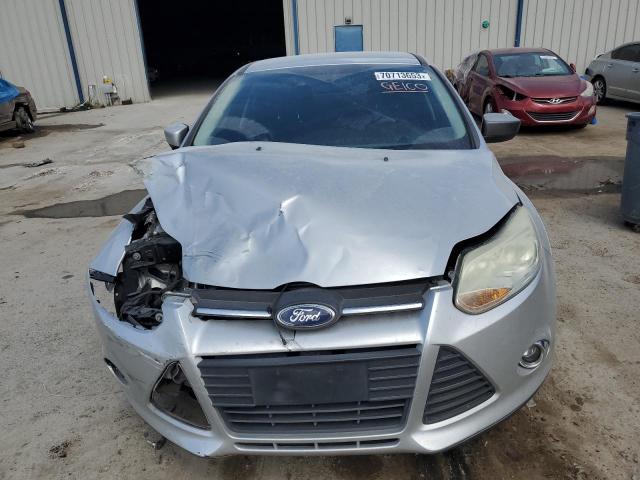 Photo 4 VIN: 1FAHP3F2XCL337650 - FORD FOCUS SE 