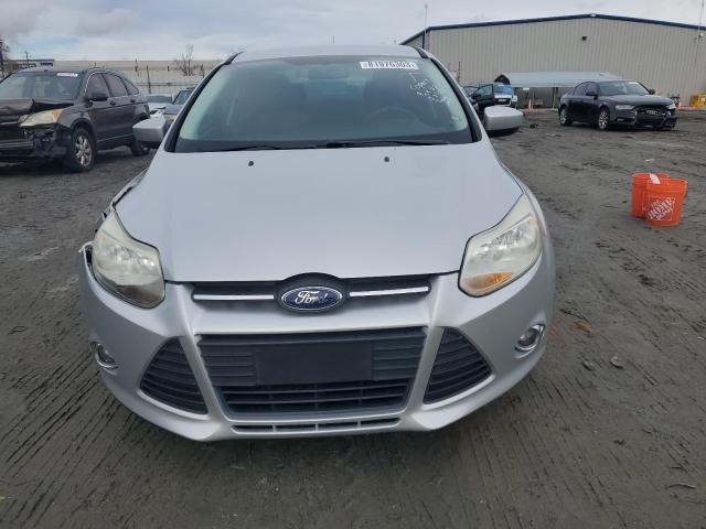 Photo 4 VIN: 1FAHP3F2XCL352861 - FORD FOCUS 