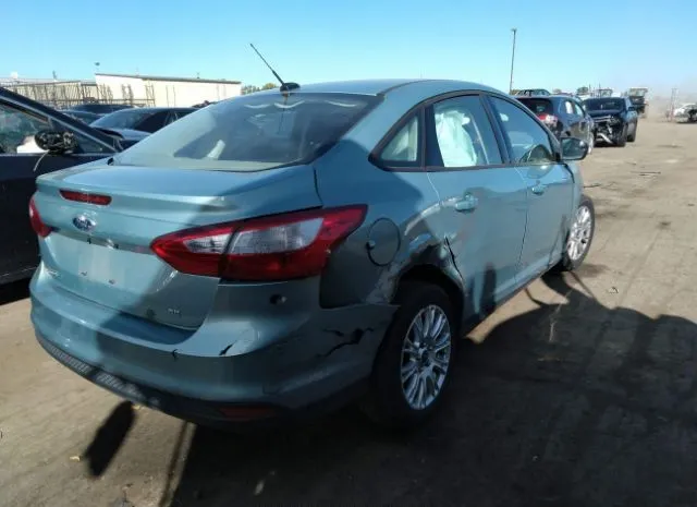 Photo 3 VIN: 1FAHP3F2XCL382989 - FORD FOCUS 