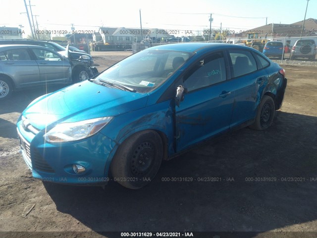 Photo 1 VIN: 1FAHP3F2XCL385407 - FORD FOCUS 