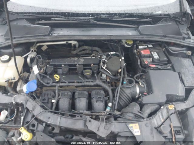 Photo 9 VIN: 1FAHP3F2XCL431463 - FORD FOCUS 