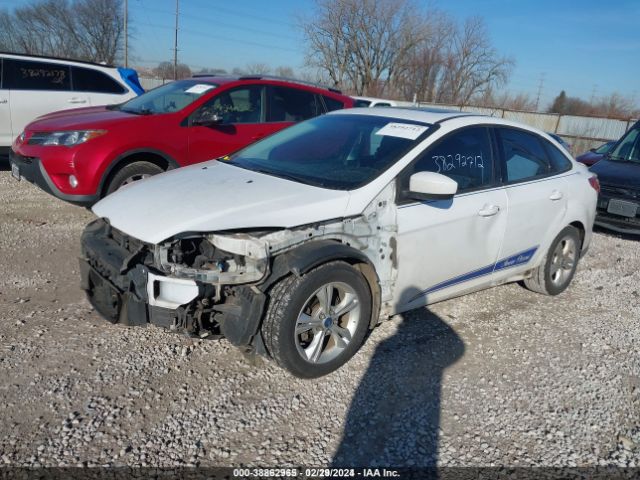 Photo 1 VIN: 1FAHP3F2XCL447842 - FORD FOCUS 