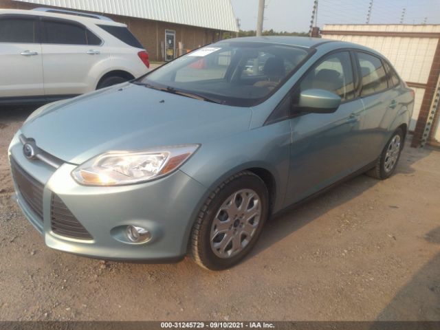 Photo 1 VIN: 1FAHP3F2XCL470215 - FORD FOCUS 