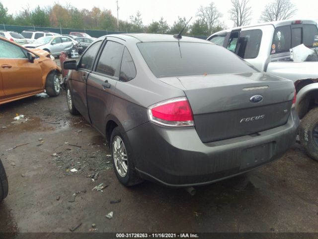 Photo 2 VIN: 1FAHP3FN0AW104334 - FORD FOCUS 