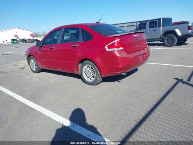 Photo 2 VIN: 1FAHP3FN0AW105824 - FORD FOCUS 