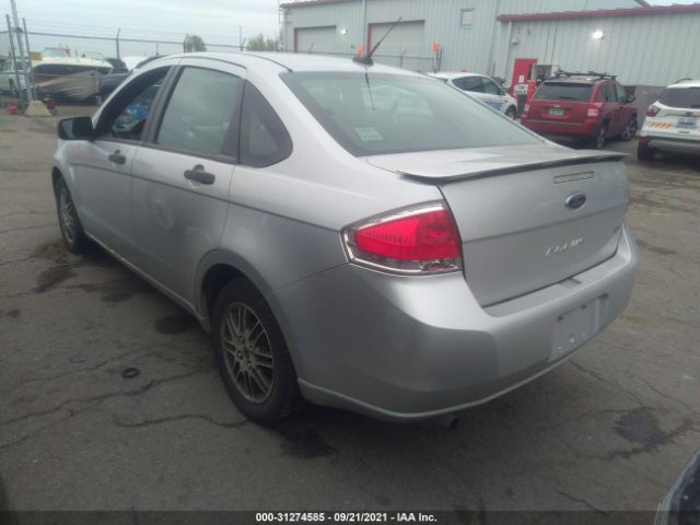 Photo 2 VIN: 1FAHP3FN0AW113227 - FORD FOCUS 