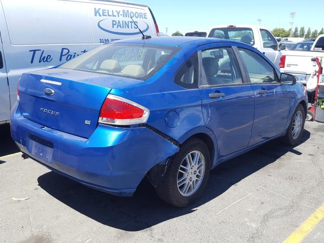 Photo 3 VIN: 1FAHP3FN0AW114183 - FORD FOCUS SE 