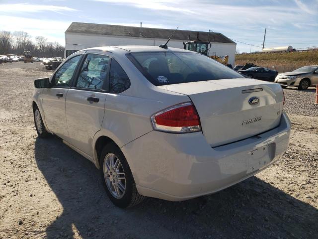 Photo 2 VIN: 1FAHP3FN0AW164937 - FORD FOCUS SE 