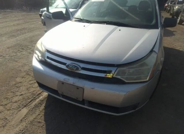 Photo 5 VIN: 1FAHP3FN0AW206989 - FORD FOCUS 