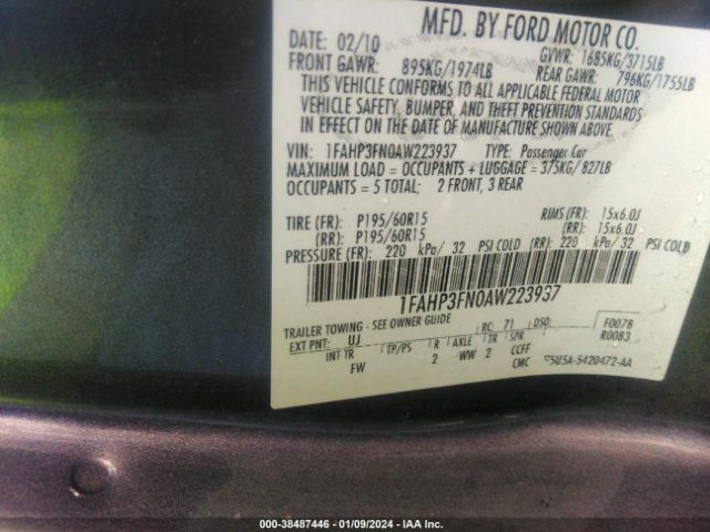 Photo 8 VIN: 1FAHP3FN0AW223937 - FORD FOCUS 