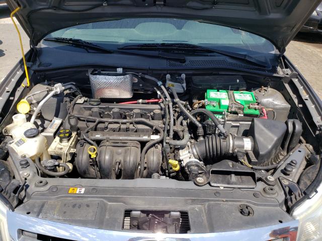 Photo 6 VIN: 1FAHP3FN0AW227986 - FORD FOCUS SE 