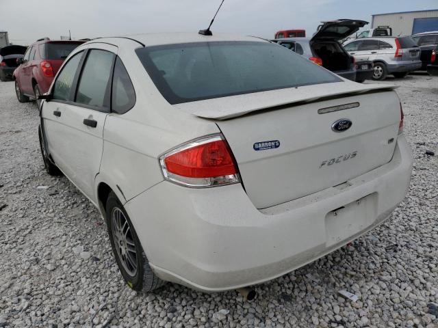 Photo 2 VIN: 1FAHP3FN0AW233657 - FORD FOCUS 