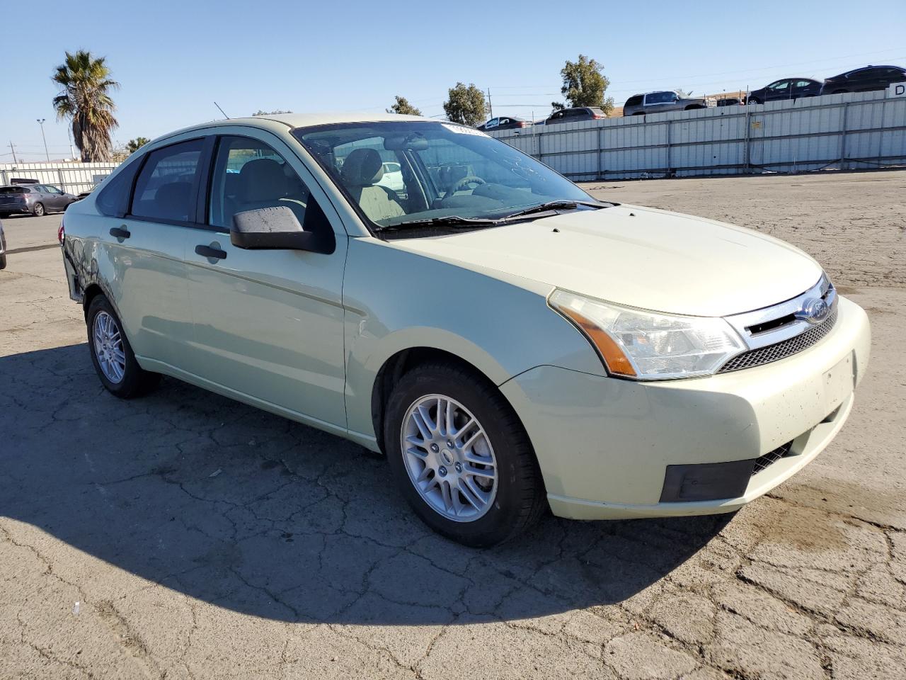 Photo 18 VIN: 1FAHP3FN0AW242990 - FORD FOCUS SE 