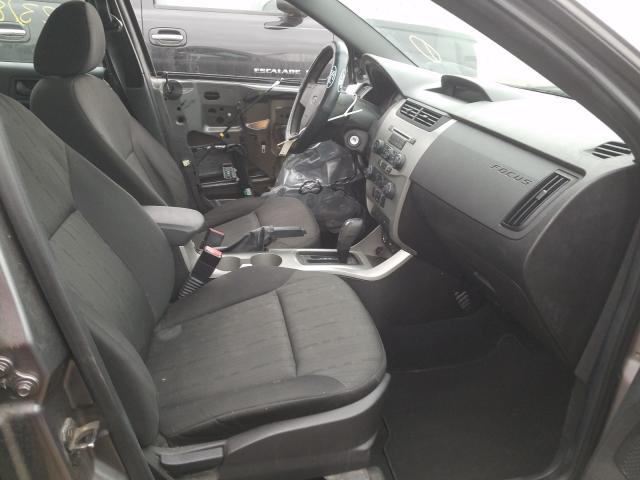 Photo 4 VIN: 1FAHP3FN0AW293647 - FORD FOCUS SE 