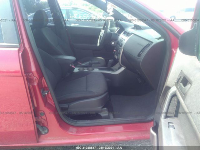 Photo 4 VIN: 1FAHP3FN0AW298573 - FORD FOCUS 