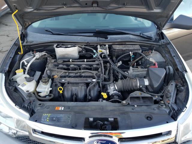 Photo 6 VIN: 1FAHP3FN0BW100477 - FORD FOCUS SE 