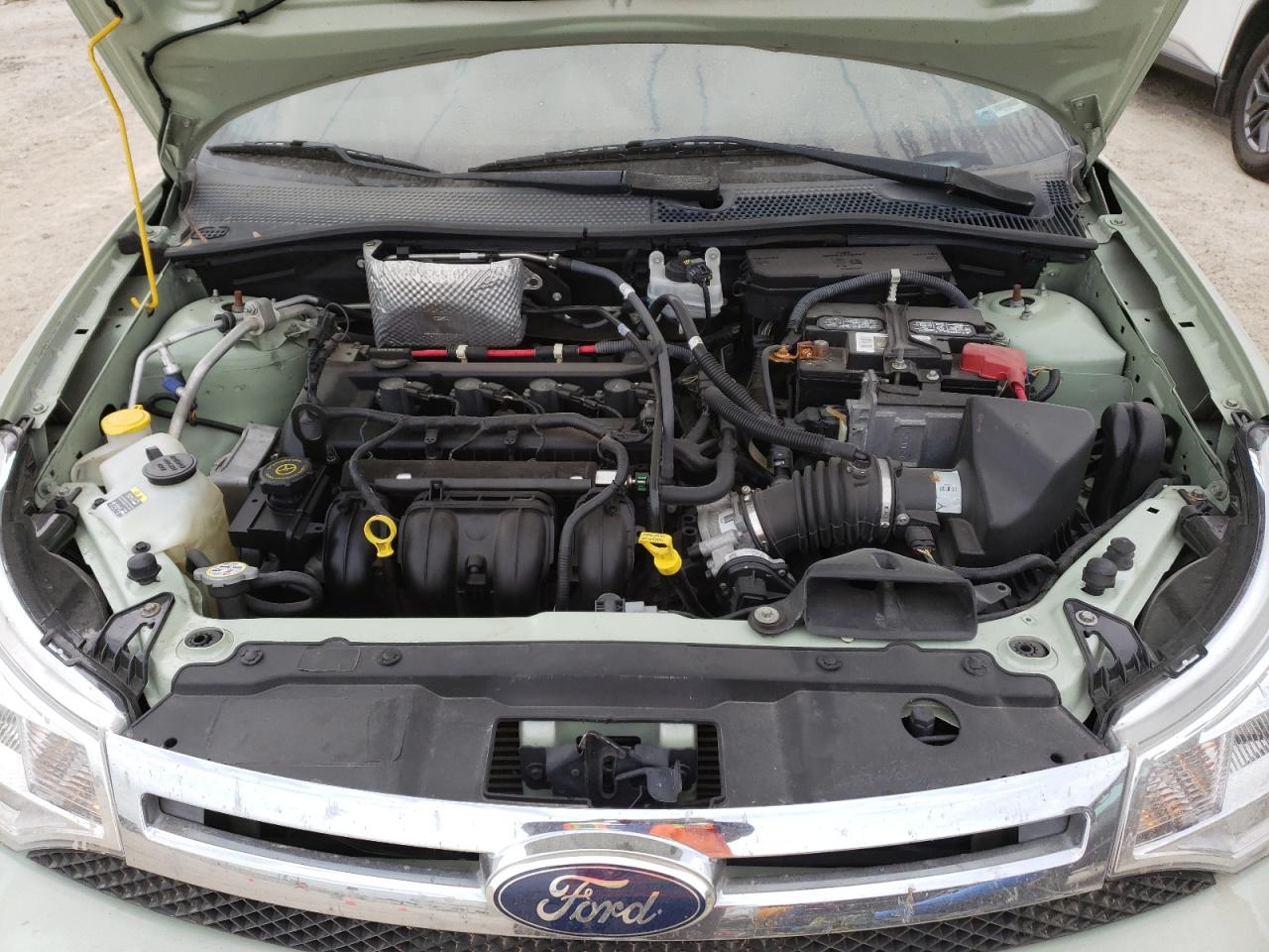 Photo 10 VIN: 1FAHP3FN0BW116310 - FORD FOCUS 