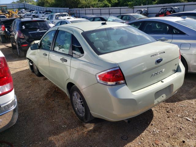 Photo 2 VIN: 1FAHP3FN0BW148447 - FORD FOCUS SE 