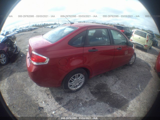 Photo 3 VIN: 1FAHP3FN0BW186793 - FORD FOCUS 