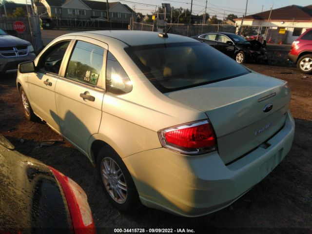 Photo 2 VIN: 1FAHP3FN0BW188219 - FORD FOCUS 