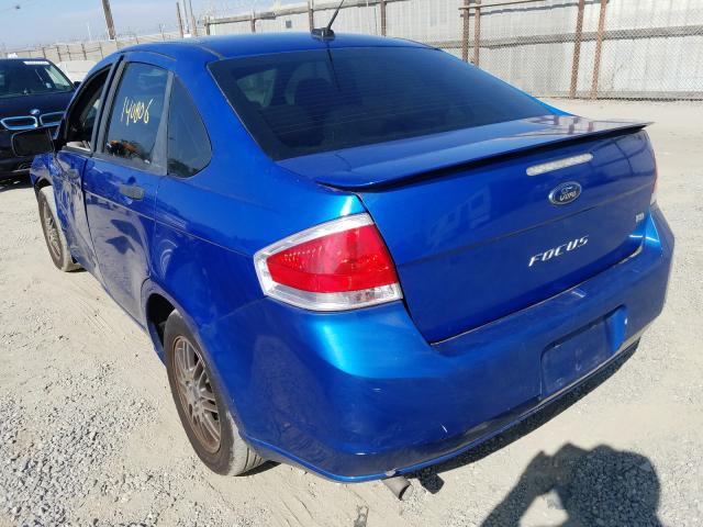 Photo 2 VIN: 1FAHP3FN1AW105685 - FORD FOCUS SE 