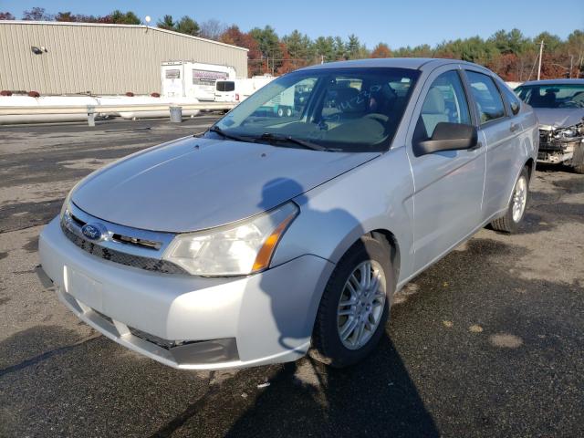 Photo 1 VIN: 1FAHP3FN1AW106660 - FORD FOCUS SE 