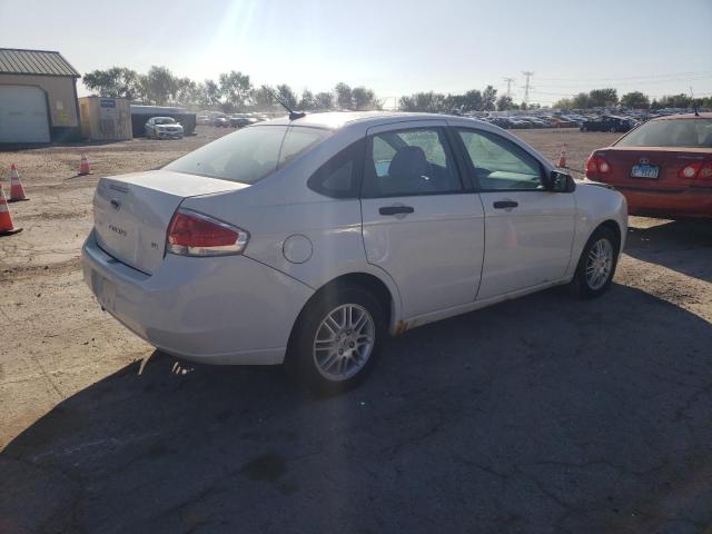 Photo 2 VIN: 1FAHP3FN1AW146401 - FORD FOCUS SE 