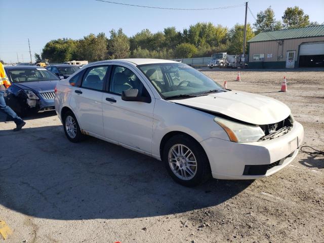 Photo 3 VIN: 1FAHP3FN1AW146401 - FORD FOCUS SE 