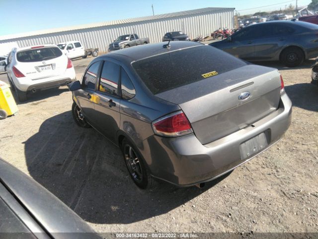 Photo 2 VIN: 1FAHP3FN1AW161755 - FORD FOCUS 