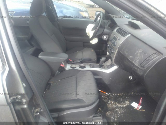 Photo 4 VIN: 1FAHP3FN1AW164462 - FORD FOCUS 