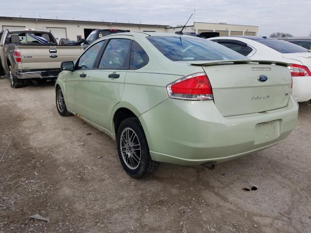 Photo 2 VIN: 1FAHP3FN1AW174182 - FORD FOCUS SE 