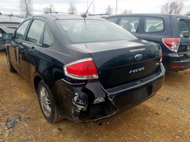 Photo 2 VIN: 1FAHP3FN1AW217063 - FORD FOCUS SE 