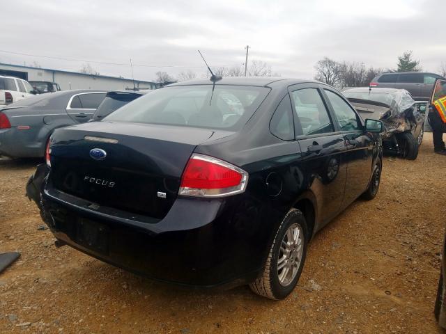 Photo 3 VIN: 1FAHP3FN1AW217063 - FORD FOCUS SE 