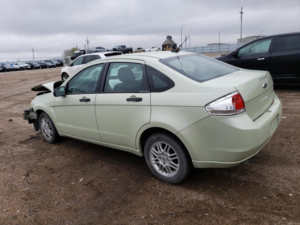 Photo 1 VIN: 1FAHP3FN1AW220383 - FORD FOCUS 