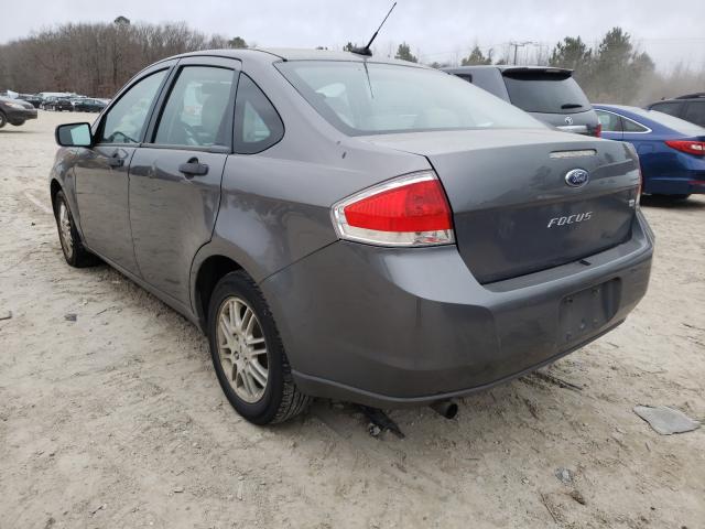 Photo 2 VIN: 1FAHP3FN1AW223820 - FORD FOCUS SE 