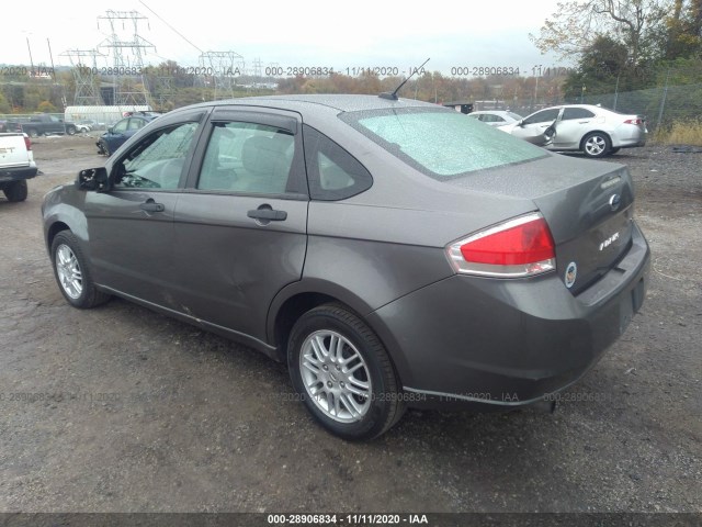 Photo 2 VIN: 1FAHP3FN1AW250841 - FORD FOCUS 